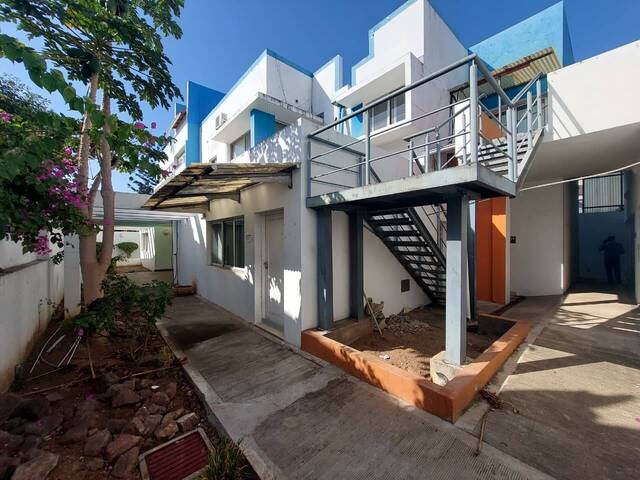 #17 - Casa para Venda em Maputo - Maputo